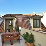 Aspasios San Mateo Boutique Apartments
