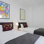 Dobo Rooms - Cascorro Apartment