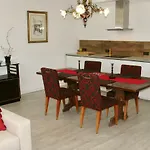 Monteleo Apartment