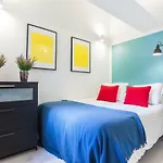 Friendly Rentals Patio Madrid