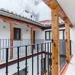 Friendly Rentals Patio Madrid