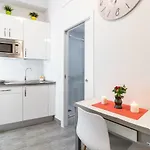 Alcala, Madrid House Apartments