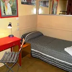 Hostal La Fontana