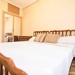Home & Private Terrace Wifi + Aircon
