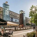 Modern With Ideal Location Next To Atocha Station