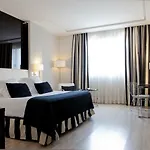 Hotel Maydrit Airport