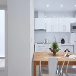 Leeways Apartment In Zurita