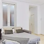 LEEWAYS APARTMENT XII in GRAN VÍA