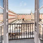 Genteel Home Plaza Mayor