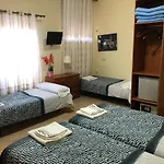 Hostal Tirso Plaza