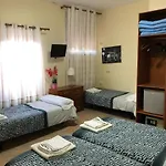 Hostal Tirso Plaza