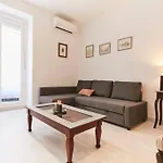 Original y coqueto apartamento junto a la Plaza Mayor
