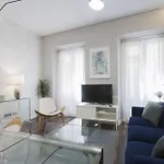 Dobo Homes Relatores II Apartment