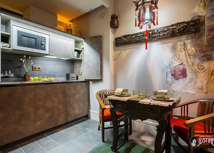 Suite Opium Den by Justine Apartments Apartamento turístico en Madrid Río