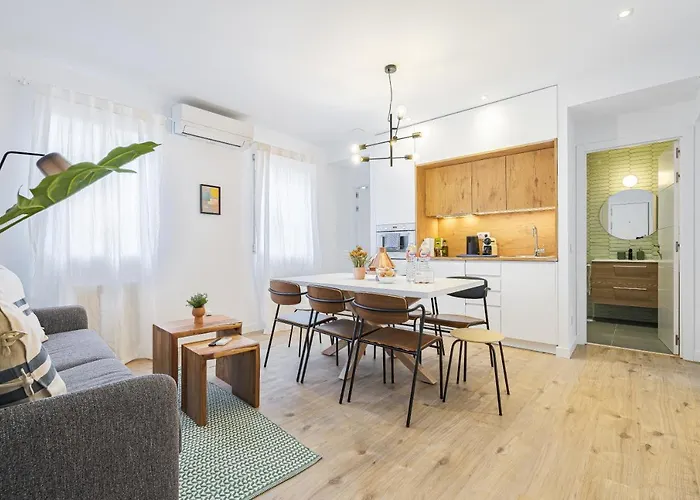 Vallecano Apartments By Olala Homes