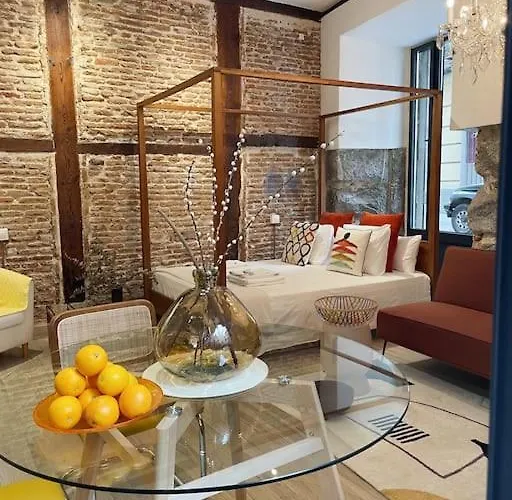 Opera Suite Carmen Studio near Royal Palace