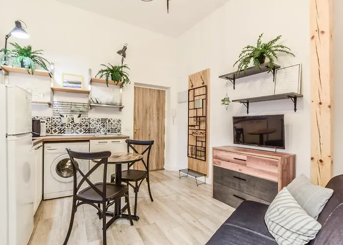 Apartamento Plaza De Lavapies Con Patio