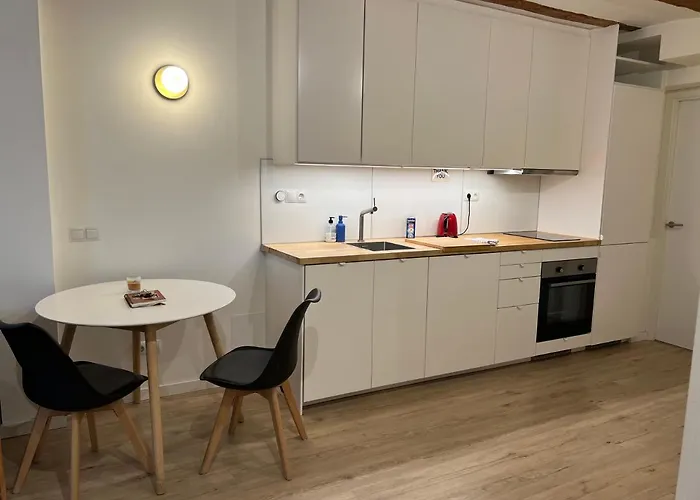 Madrid City Center New Design Wifi Apartment