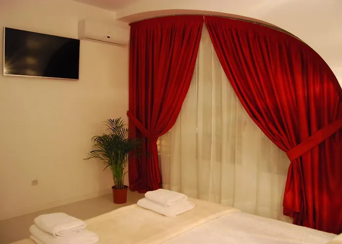Hostal PETITE MAMAN