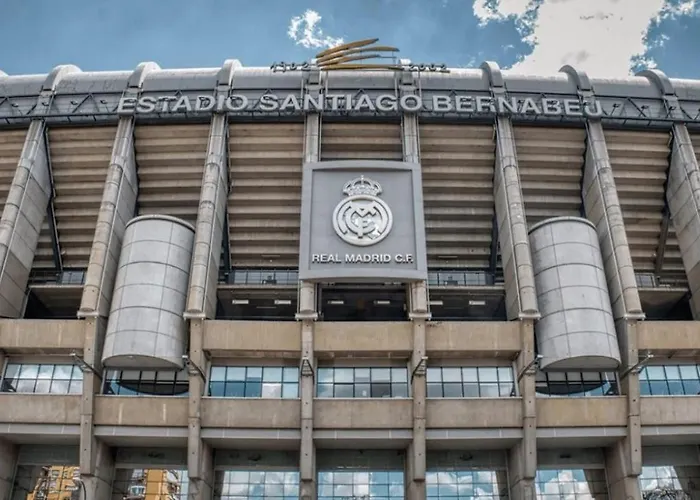 Apartamento En Santiago Bernabeu