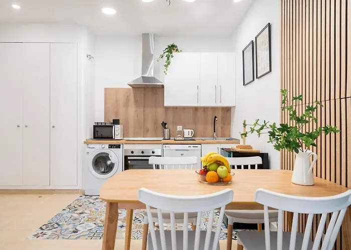 For You Rentals Elegante Y Bonito Apartamento Temporal En El Corazon De Madrid Inf1C