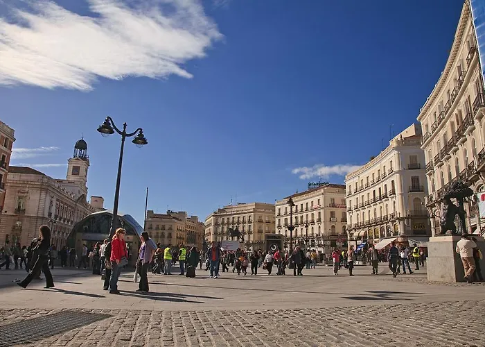 Puerta Del Sol Rooms
