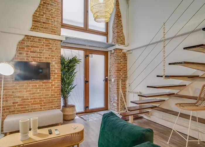 2Beds 2Baths Furnished Plz Espana Duplex Mintystay
