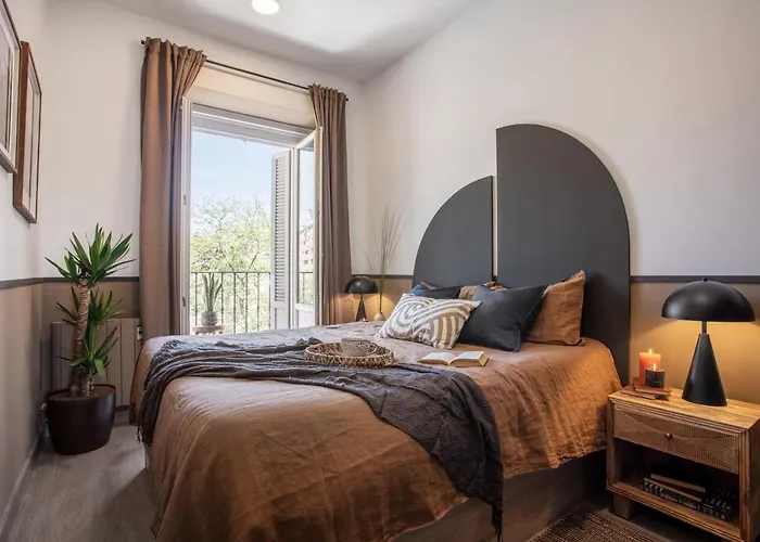 Kobenni- One Bedroom Apartment With Office In Justicia