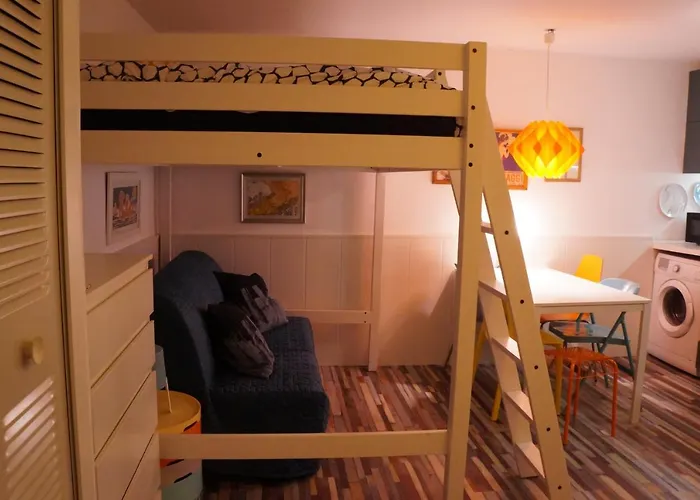 Cozy & Modern Apartments In Embajadores Area - Madrid Center