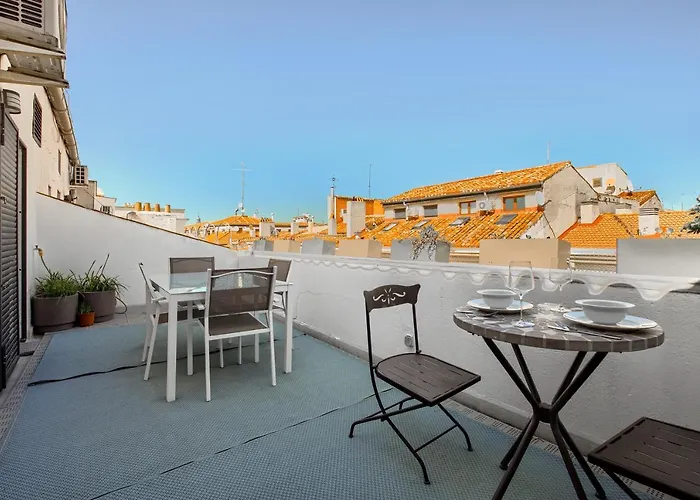 Charming Malasana Terrace - Estancias Temporales