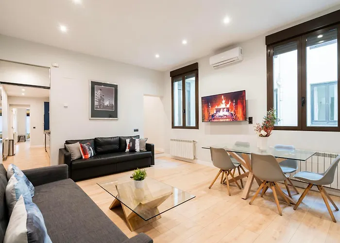 Atocha3 Superb Location - 4Bedrooms 2 Baths