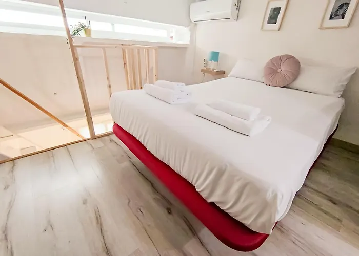 Nice Apartment At Street Level 20 Min From Sol-Piern