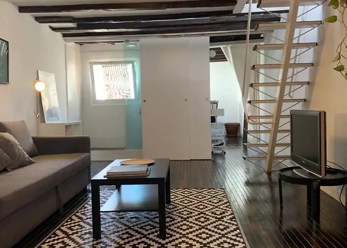 Cozy Duplex In Malasana - Ac10