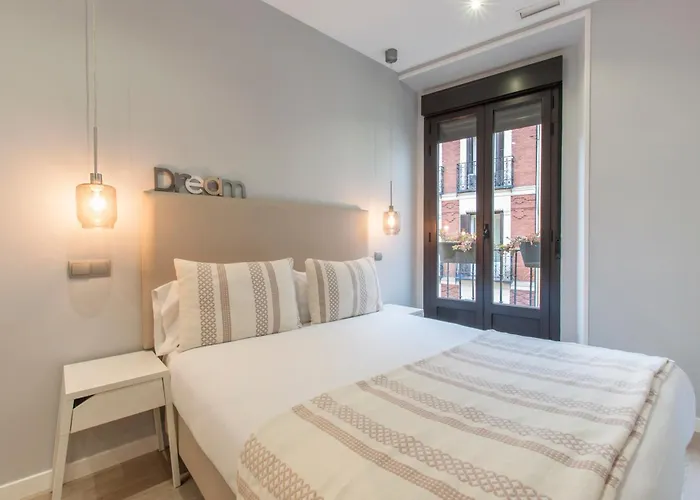 Arenal Suites Puerta del Sol