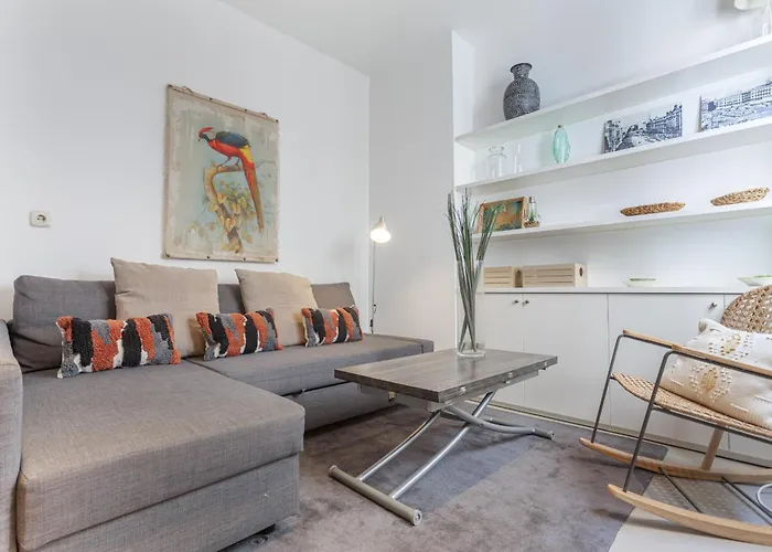 Apartamento Las Cortes II En Madrid