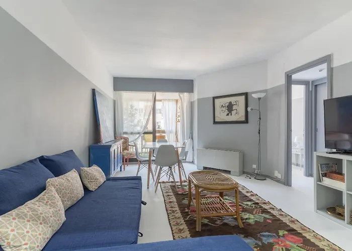 Bright Apartment-1Bedroom 1Bath-Salamanca