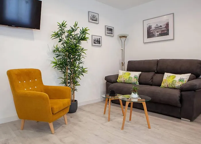 Chic 1 Bedroom Apartment Next To El Prado