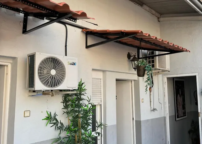 Apartamento Con Terraza Cerca Al Aeropuerto