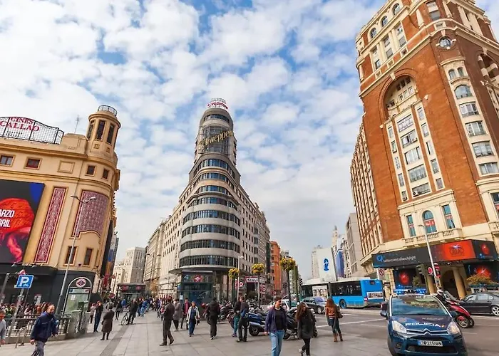 Punta Me Apartments In The Best Location Of Madrid