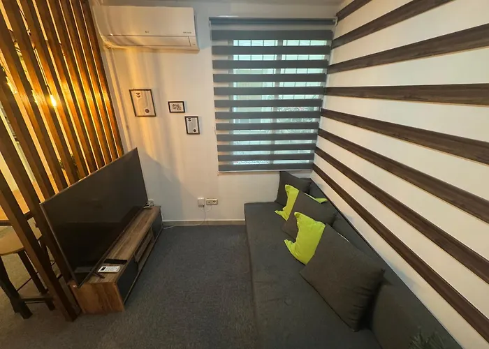 Centrico Y Precioso Apartamento En Madrid