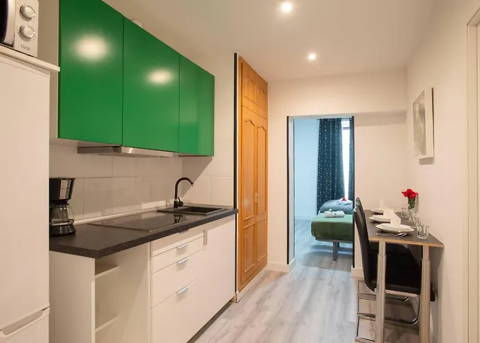 Apartamentos Day Madrid VALVERDE Centro Gran Via Sol Malasaña