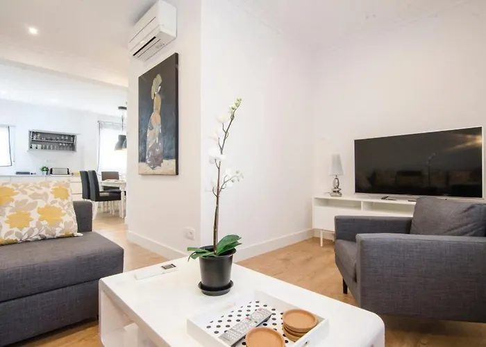 Modern And Cozy- 2 Bedrooms 2 Bathrooms- San Eugenio- Mintystay