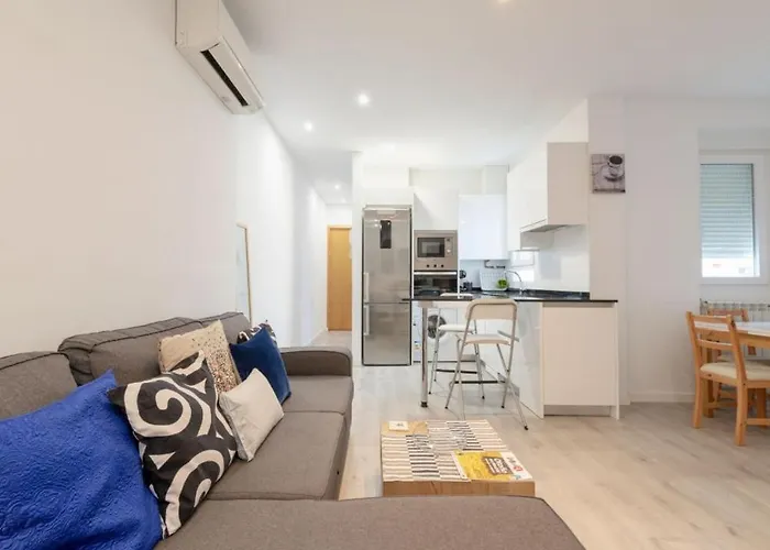 2Bd 1Bth Furnished - Nuevos Ministerios