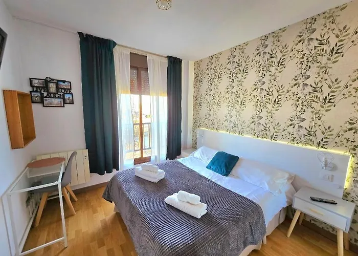 Cerca Airport, Riyadh Air, Ifema, Eisenhower, Wifi, 4 Personas