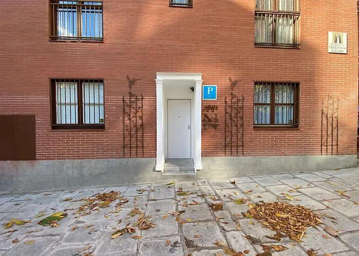 Entire Apartment In The Center - 10 Pax