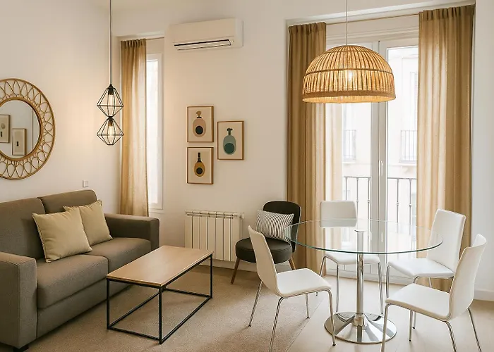 Six Rooms Plaza Mayor