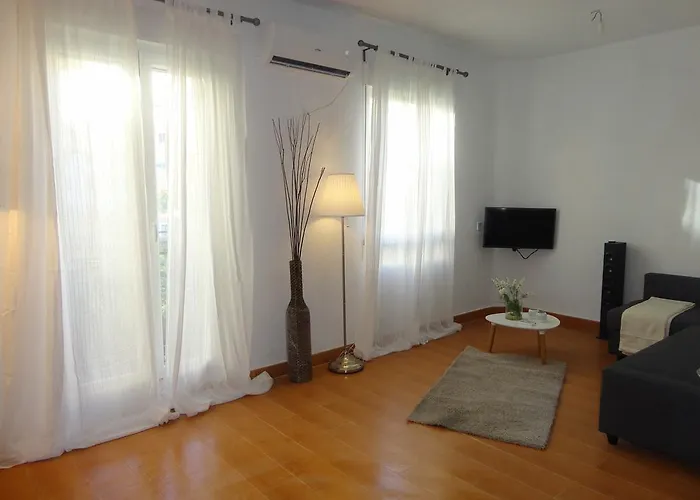 Acacias Apartment