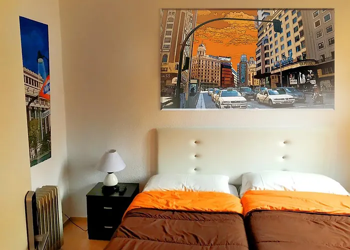 Reina Victoria Apartaments & Suites Tph