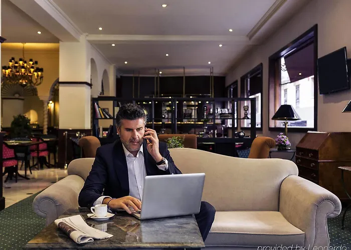 Motel One Plaza de España