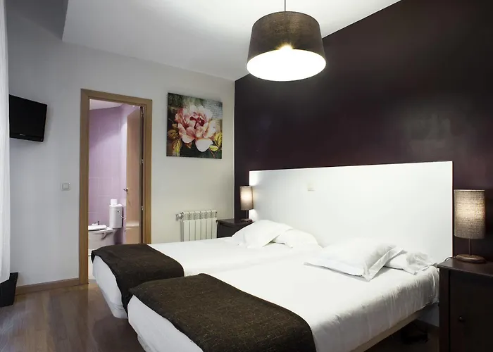 THC Gran Via Hostal